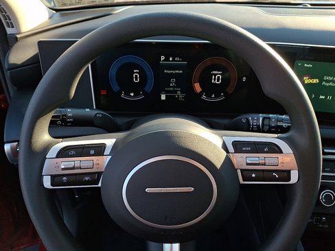 New 2026 Hyundai Tucson SE image 9