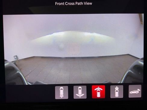 Used 2022 Chrysler Pacifica Limited image 18