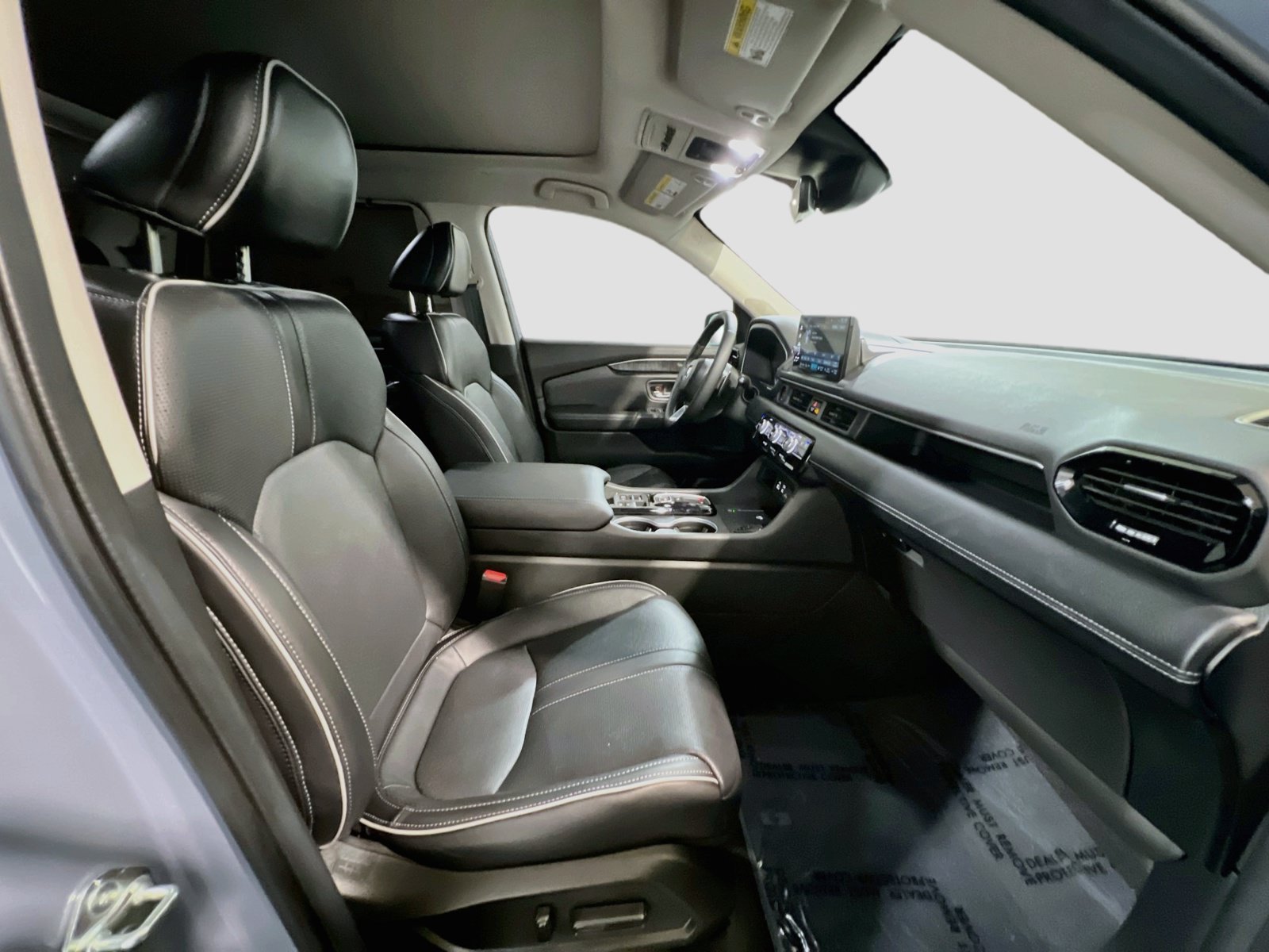 Used 2023 Honda Pilot Elite image 23