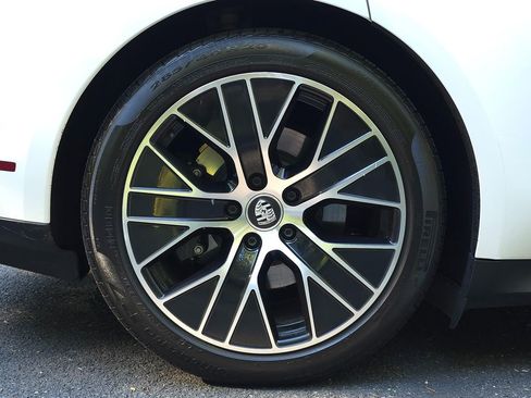 Used 2023 Porsche Taycan image 66