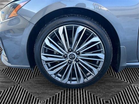 Certified 2023 Nissan Altima 2.5 SL image 14