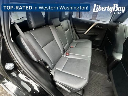 Used 2014 Toyota RAV4 Limited w/ Technology Package AWD/4WD image 16