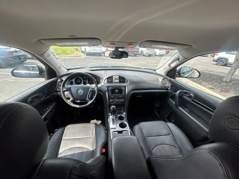 Used 2017 Buick Enclave Leather AWD/4WD image 13