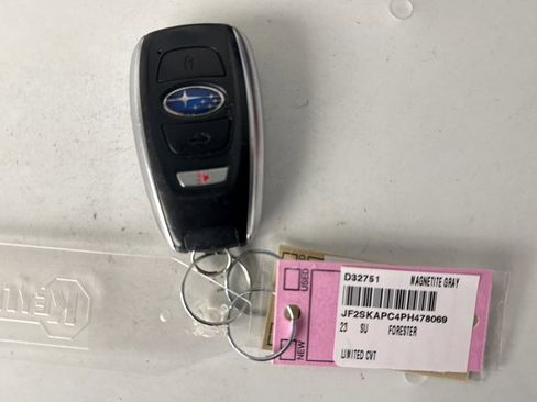 Used 2023 Subaru Forester Limited AWD/4WD image 22