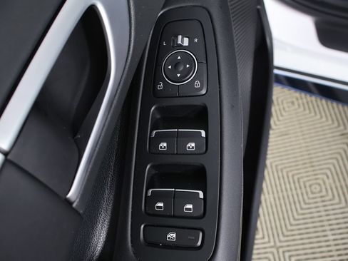 Used 2025 Hyundai Sonata SEL FWD image 32