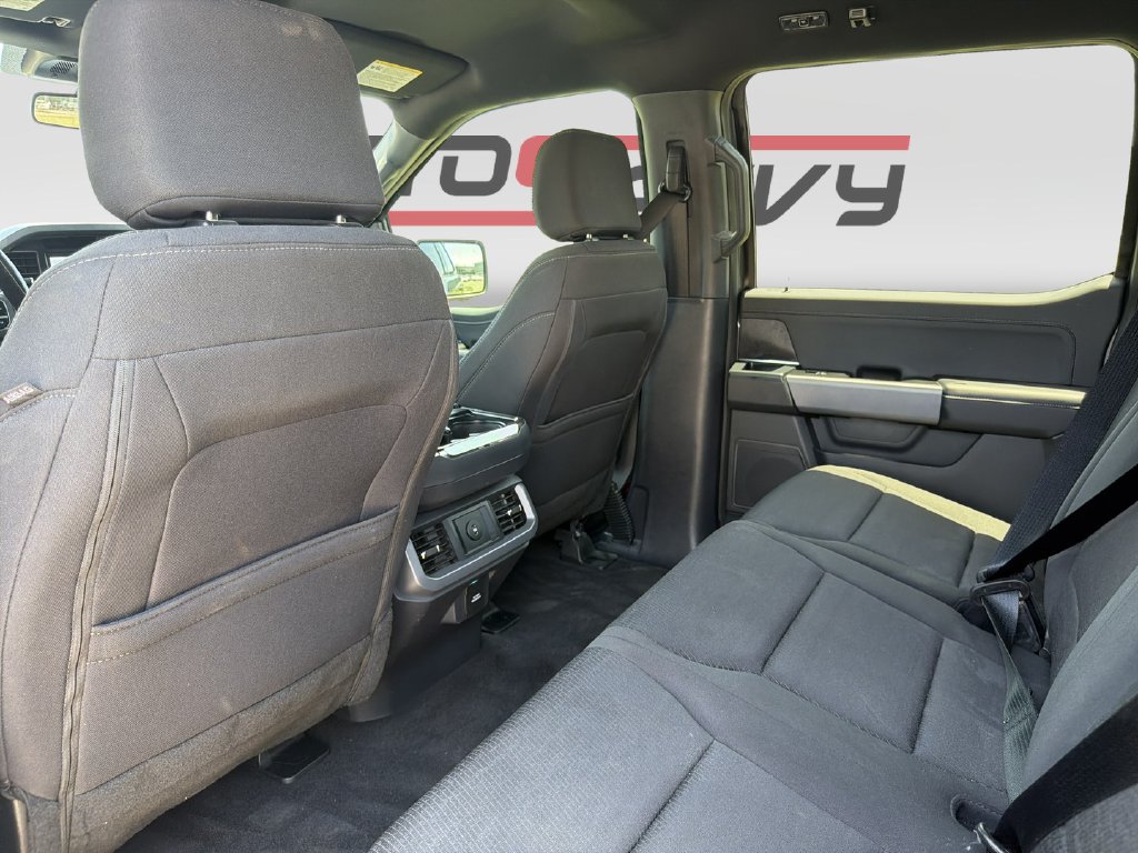Used 2025 Ford F150 XLT w/ Equipment Group 302A MID RWD image 16