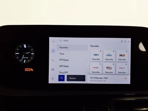 Used 2024 Lexus ES 350 w/ Premium Package image 18