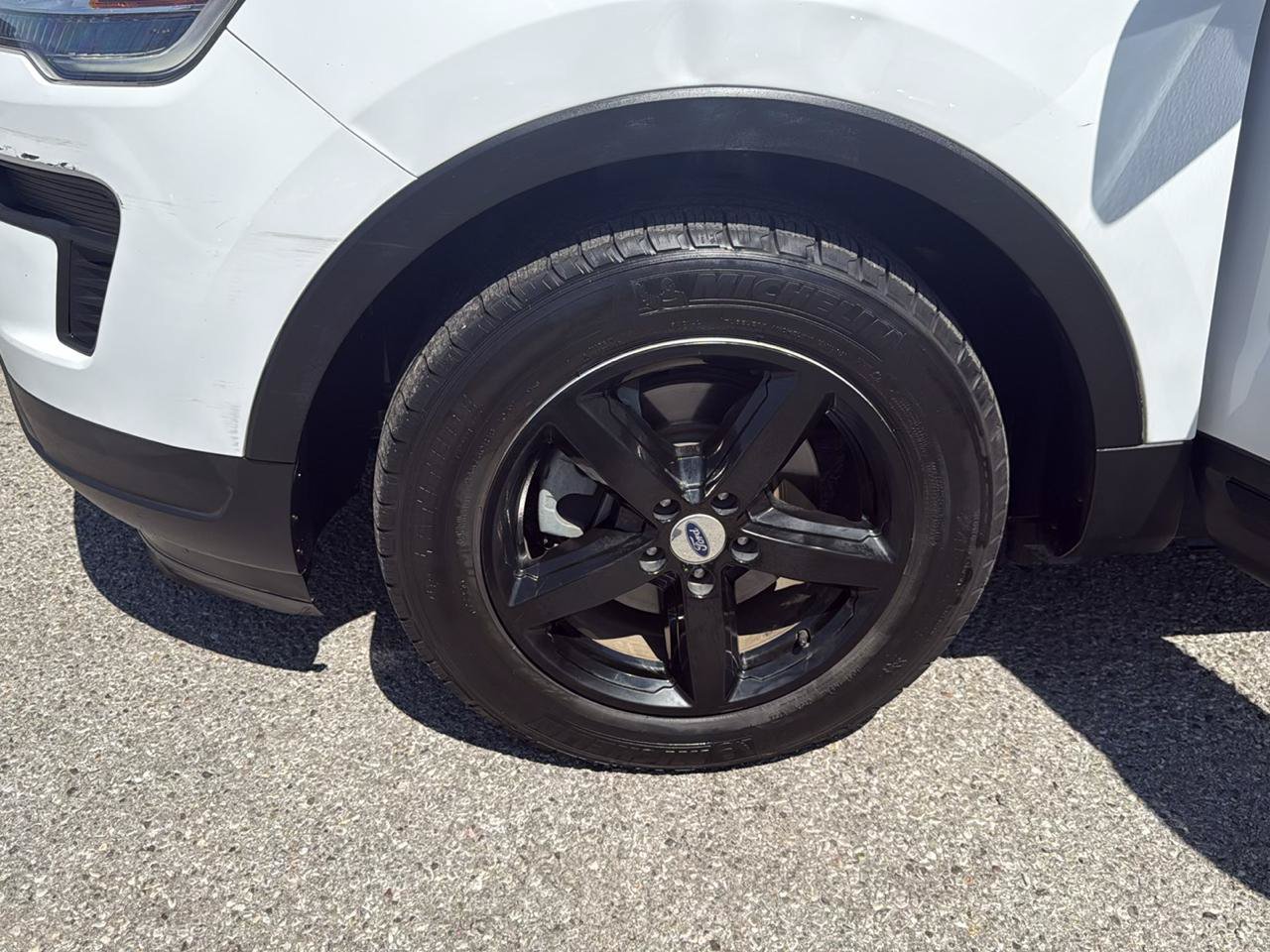 Used 2019 Ford Explorer FWD image 25
