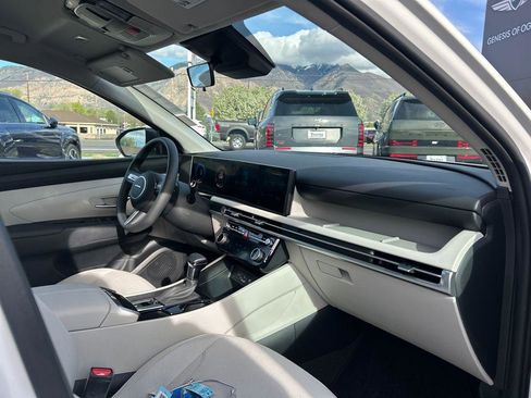 New 2026 Hyundai Tucson SEL AWD/4WD image 13