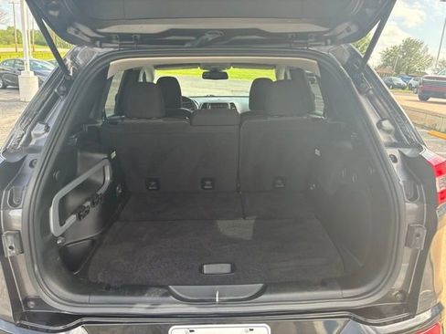 Used 2018 Jeep Cherokee Latitude image 16