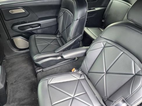 New 2027 Kia Telluride SX FWD image 18