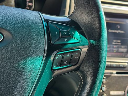 Used 2016 Ford Explorer Platinum image 33