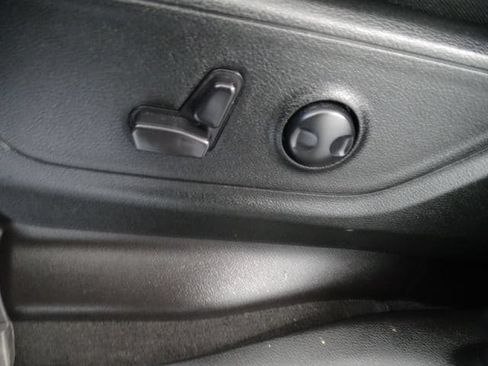 Certified 2023 RAM 1500 Big Horn AWD/4WD image 3