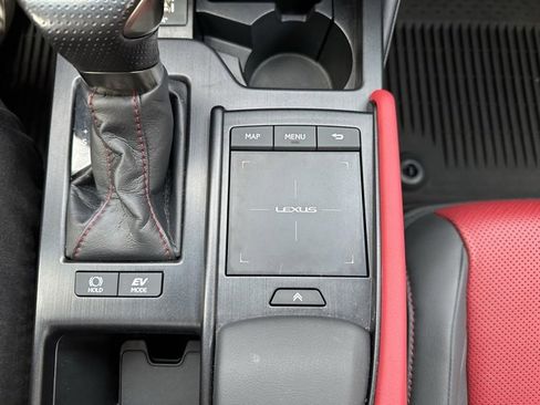 Used 2022 Lexus ES 300h F Sport image 33