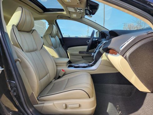 Used 2018 Acura TLX V6 SH-AWD w/ Technology Pkg image 14