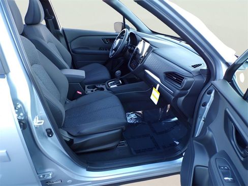 Certified 2025 Subaru Forester Premium image 8