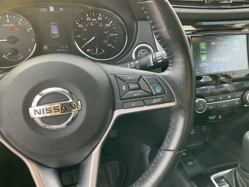 Certified 2022 Nissan Rogue Sport SL image 23