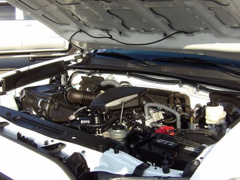 Used 2021 Toyota Tacoma SR image 41