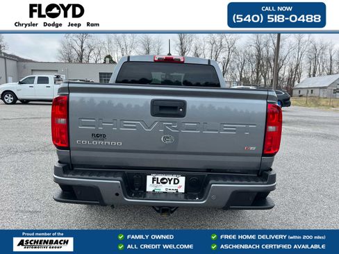 Used 2021 Chevrolet Colorado W/T w/ Custom Special Edition image 4