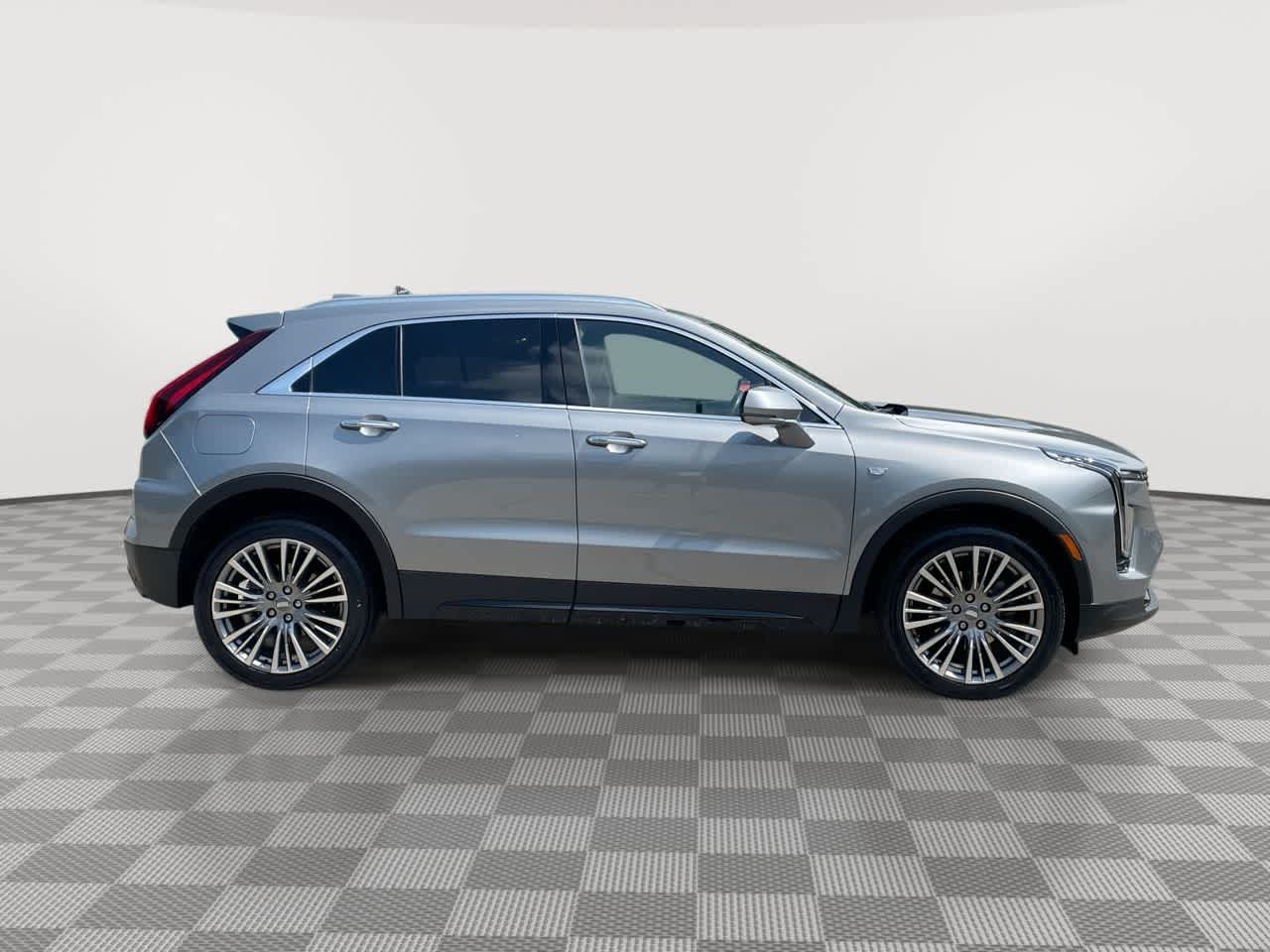 Certified 2024 Cadillac XT4 Premium Luxury AWD/4WD image 9