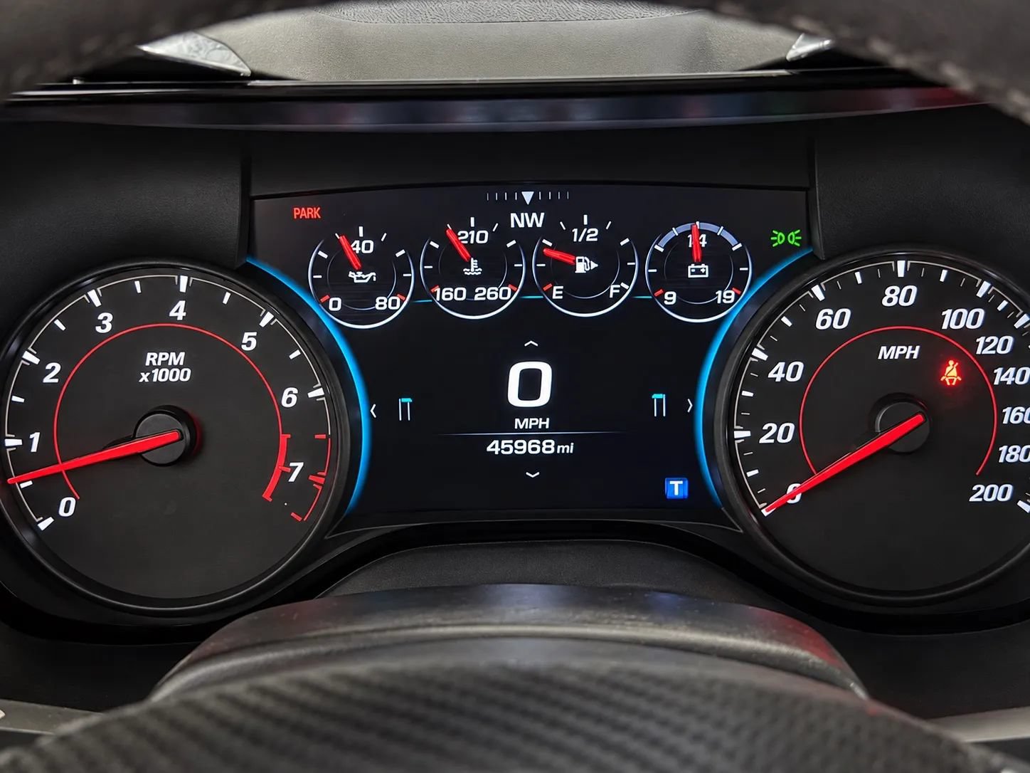 Used 2018 Chevrolet Camaro SS RWD image 21