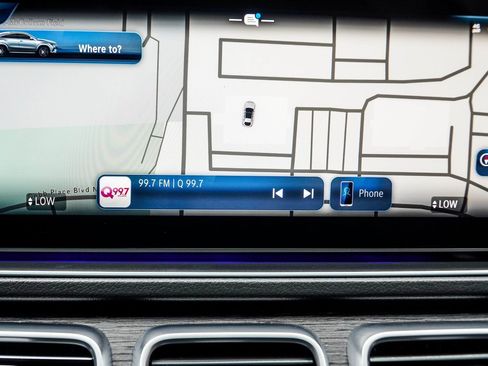 Used 2025 Mercedes-Benz GLE 450 GLE 450 w/ Driver Assistance Package image 22