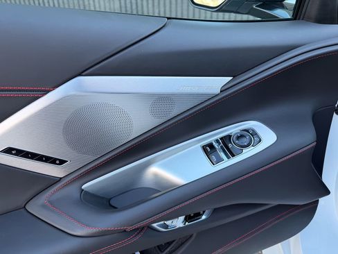 Used 2021 Chevrolet Corvette Stingray Premium Cpe w/ Z51 Performance Package image 14