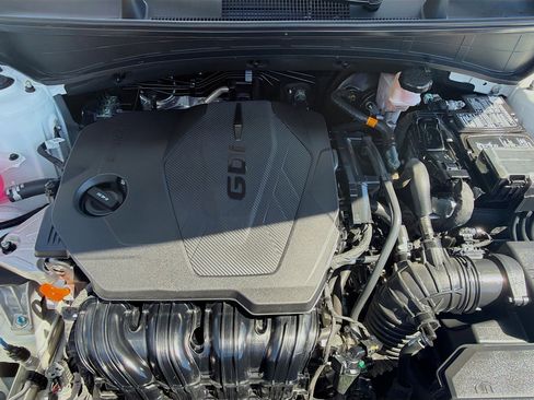 Used 2024 Kia Sportage EX image 36