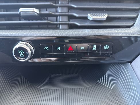 New 2026 Ford Explorer Platinum image 28