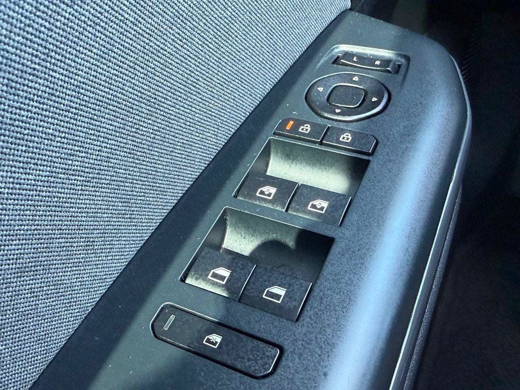 Used 2025 Kia K4 EX FWD image 14