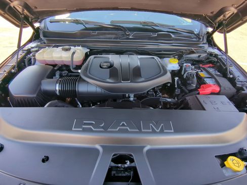 Used 2025 RAM 1500 Laramie w/ Sport Appearance Package image 36