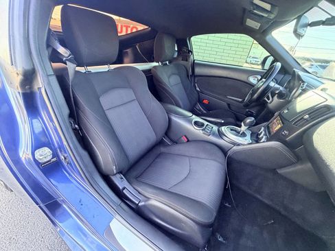 Used 2015 Nissan 370Z Coupe RWD image 18
