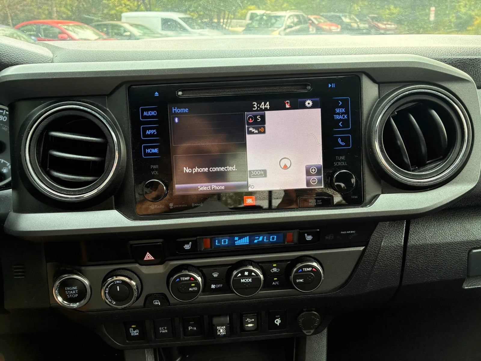 Used 2019 Toyota Tacoma TRD Sport AWD/4WD image 24
