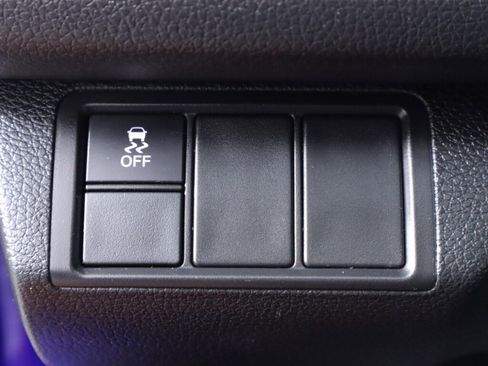 Used 2018 Honda Civic EX-L image 10