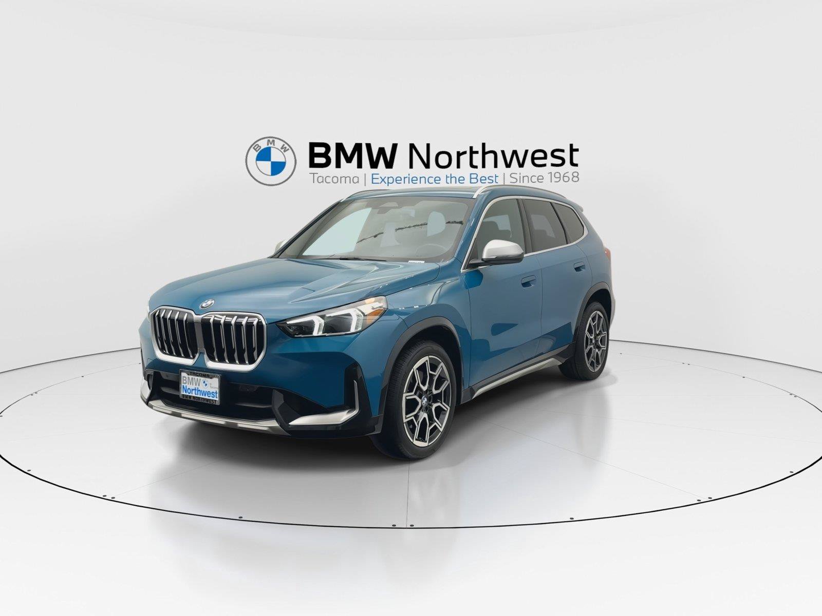 Used 2024 BMW X1 xDrive28i w/ Convenience Package AWD/4WD image 7