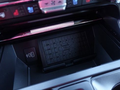 New 2025 Ford F150 Lariat w/ Equipment Group 501A Mid image 20