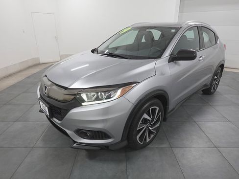 Used 2019 Honda HR-V Sport image 4