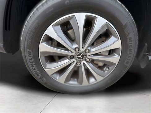 Certified 2021 Mercedes-Benz GLE 350 4MATIC image 9