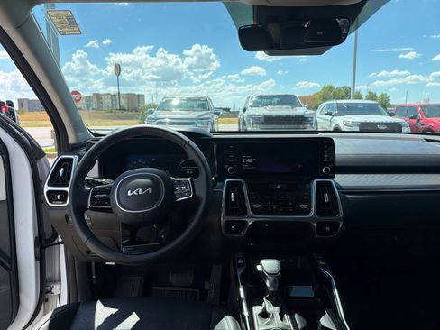 Used 2023 Kia Sorento SX FWD image 24