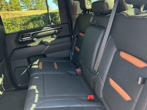 Used 2024 GMC Sierra 2500 AT4 w/ AT4 Premium Plus Package image 33