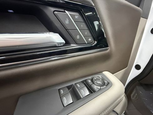 New 2026 GMC Yukon XL Elevation w/ Elevation Premium Package image 29