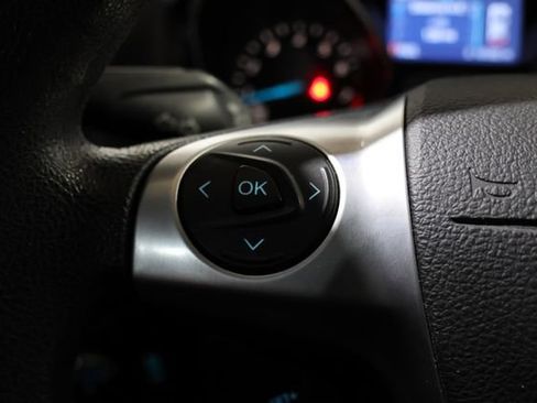 Used 2014 Ford Focus SE FWD image 18