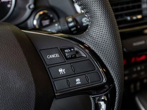 New 2025 Mitsubishi Eclipse Cross Black Edition image 10