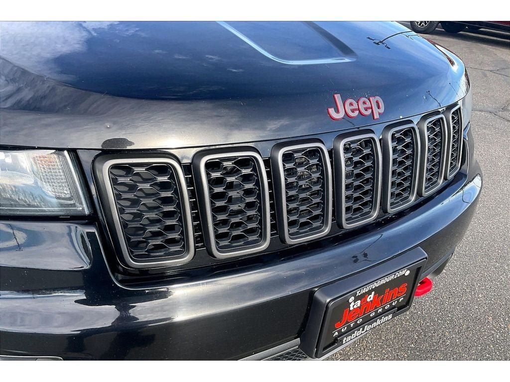 Used 2019 Jeep Grand Cherokee Trailhawk AWD/4WD image 31