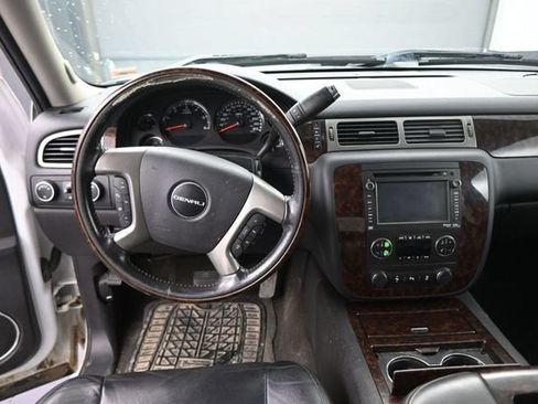 Used 2012 GMC Sierra 2500 Denali AWD/4WD image 22