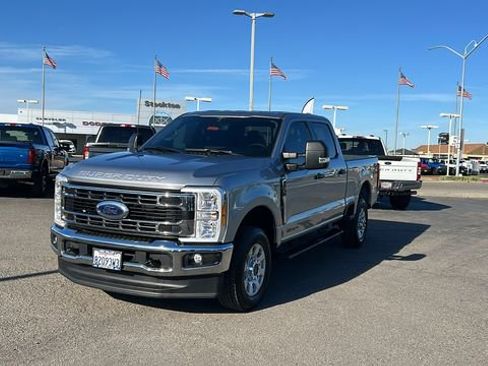 Certified 2023 Ford F250 XLT image 8
