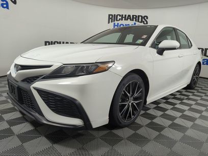 Used 2021 Toyota Camry SE