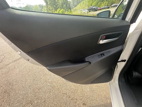 Used 2018 Toyota Yaris iA image 21