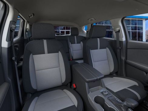 New 2025 Chevrolet Blazer LT image 16