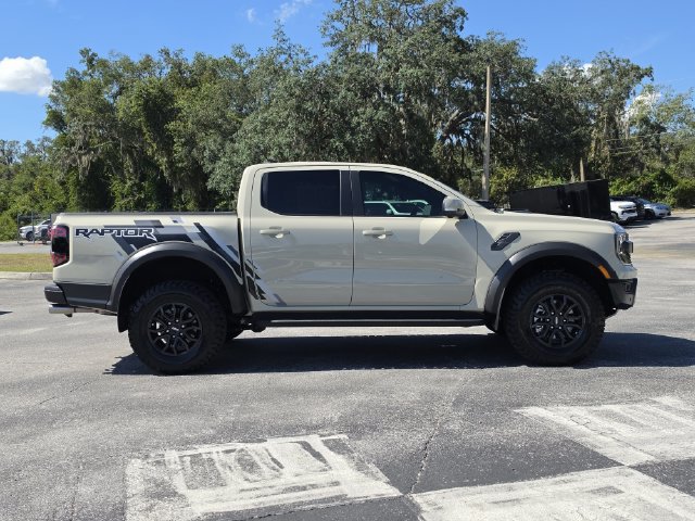Used 2025 Ford Ranger Raptor AWD/4WD image 3